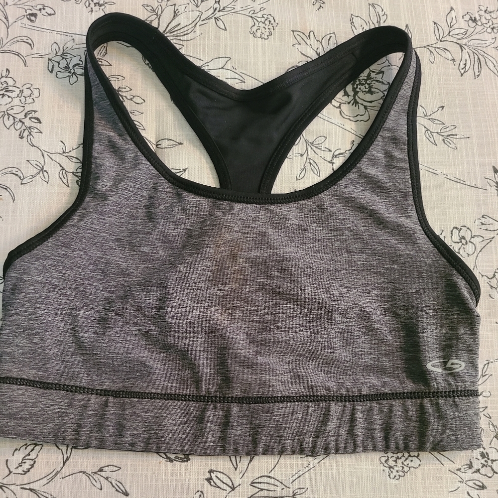 Sports bra - Picture 2 of 3